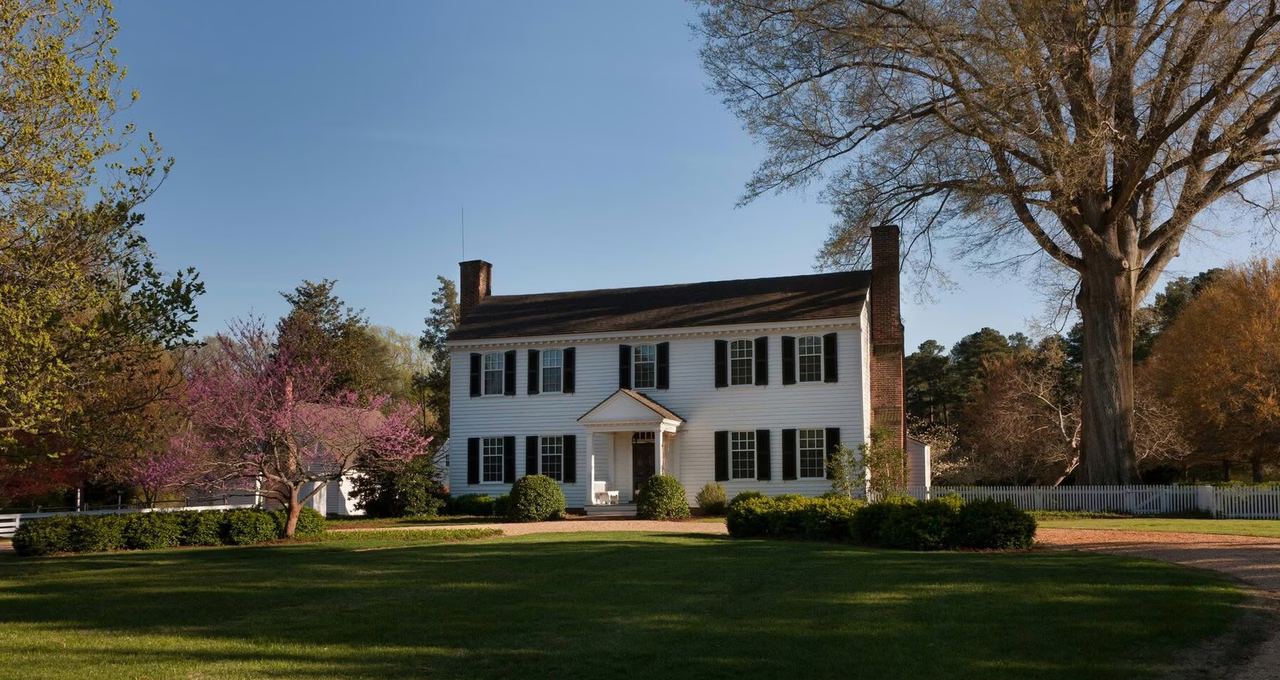 Bassett Hall