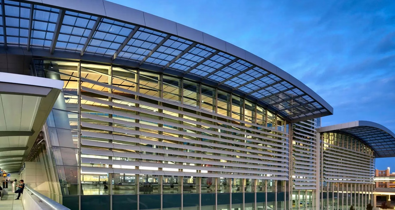 Sacramento International Airport (SMF)
