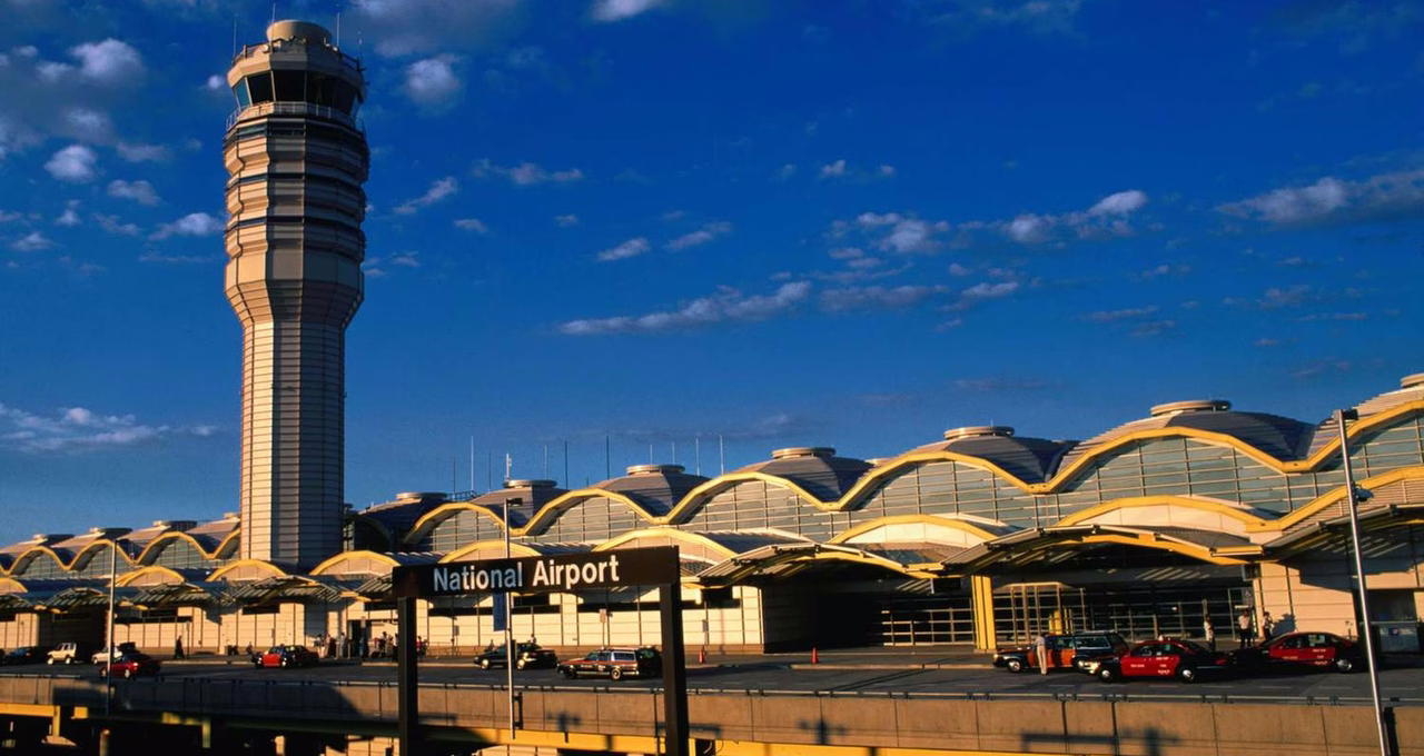 Ronald Reagan Washington National Airport (DCA)