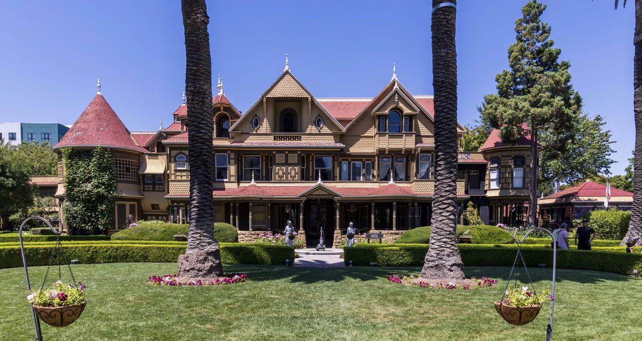 Winchester Mystery House
