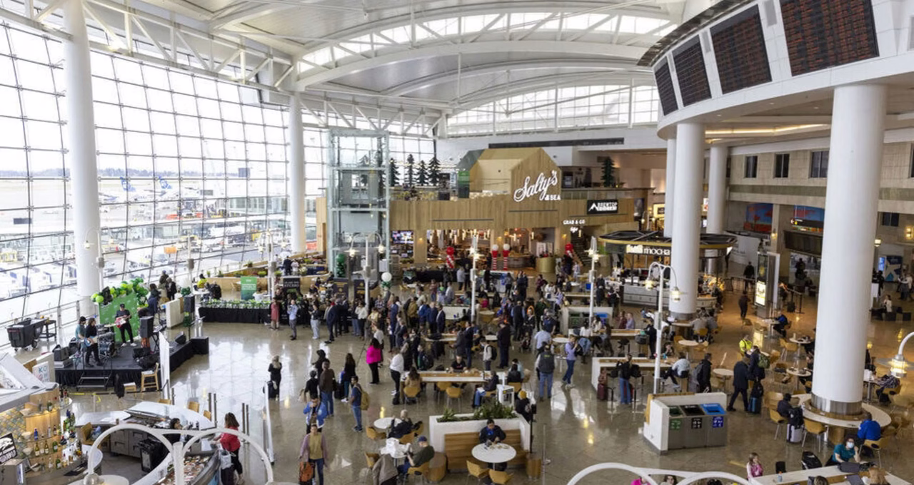 Seattle-Tacoma International Airport (SEA)