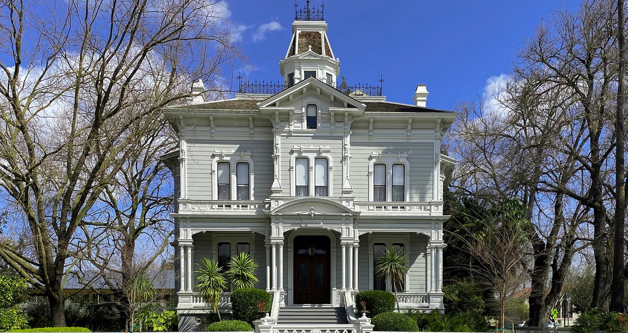 McHenry Mansion