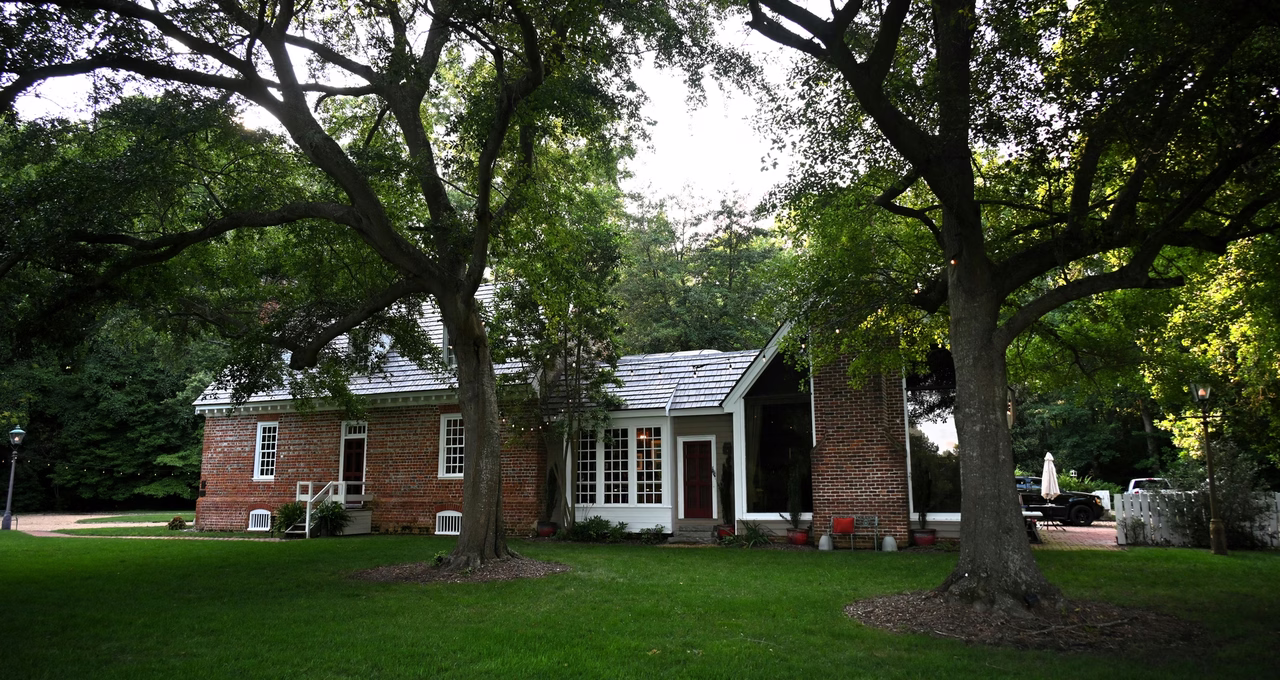 Inn at Eagles' Watch