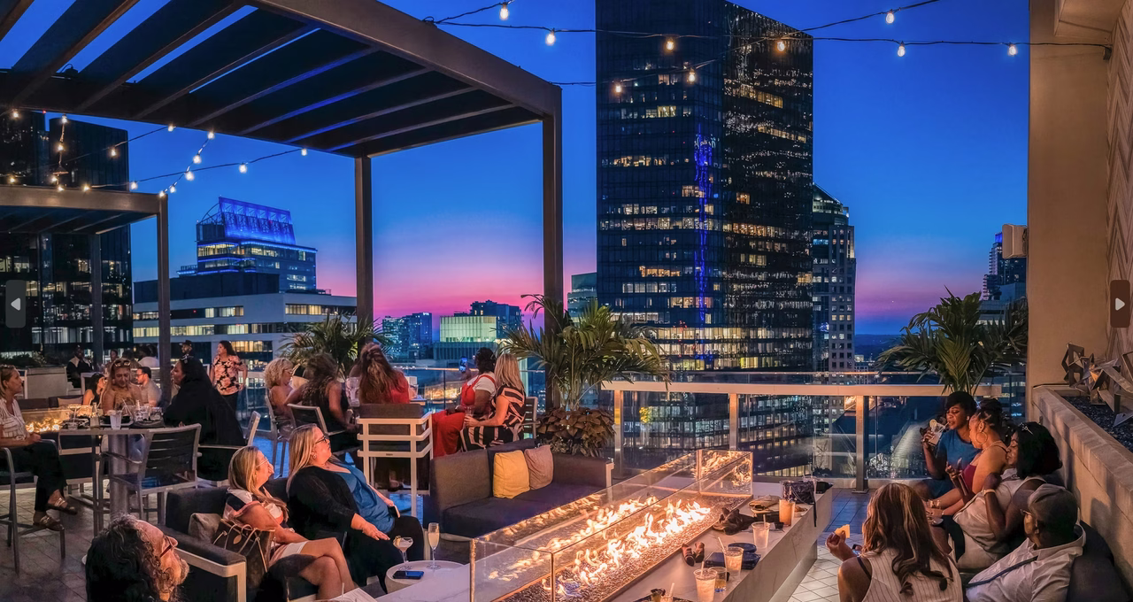 Nuvole Rooftop TwentyTwo