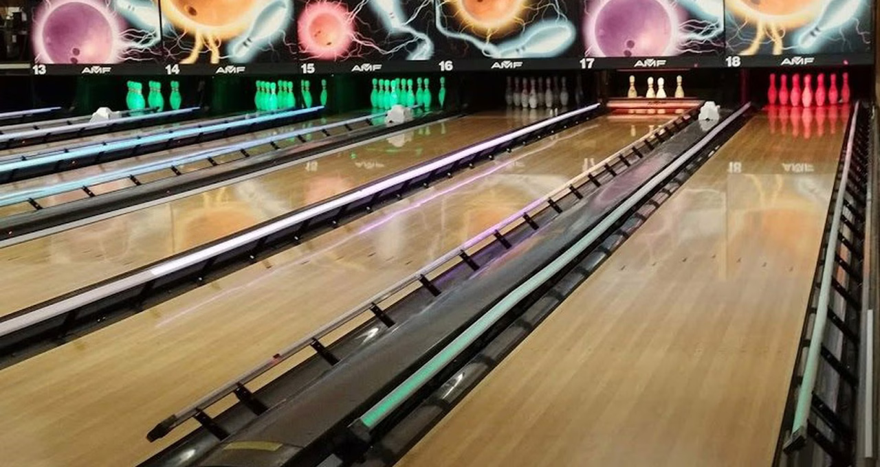 Royal Family Bowling Center