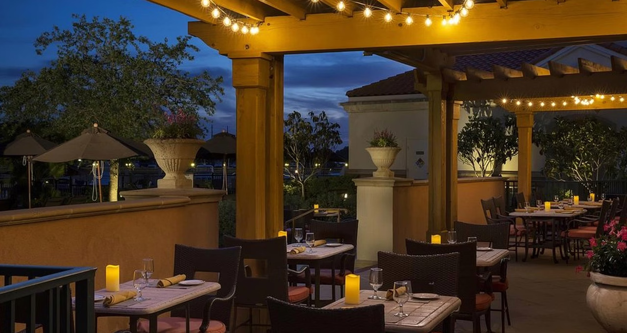 Waterscapes Restaurant at Marina Inn Grande Dunes