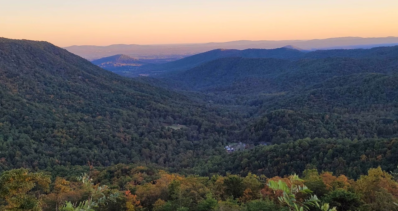 Bacon Hollow Overlook