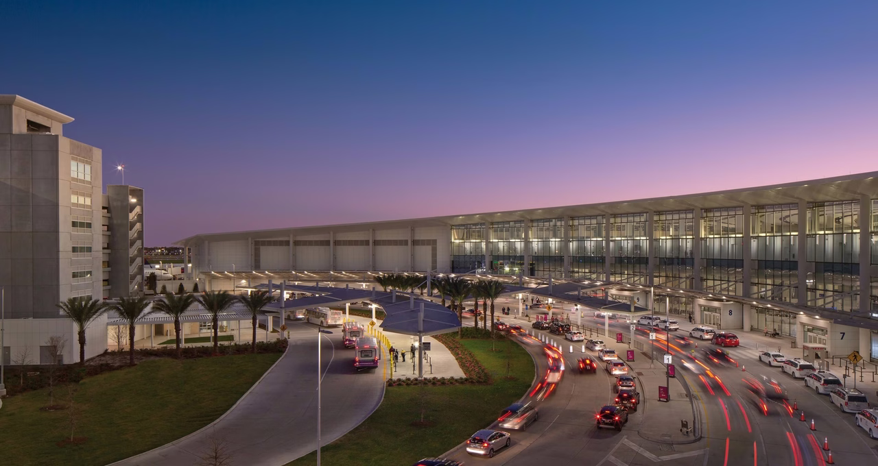Louis Armstrong New Orleans International Airport (MSY)