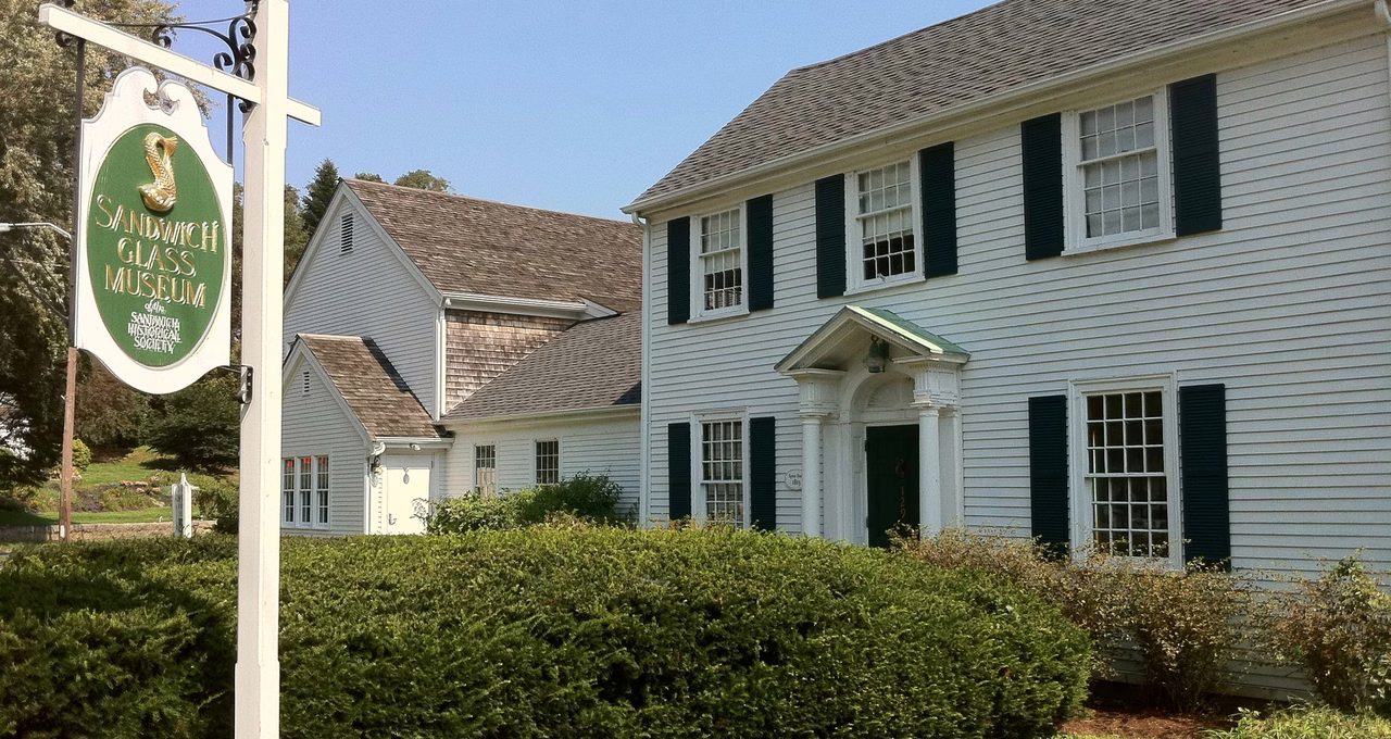 Sandwich Glass Museum